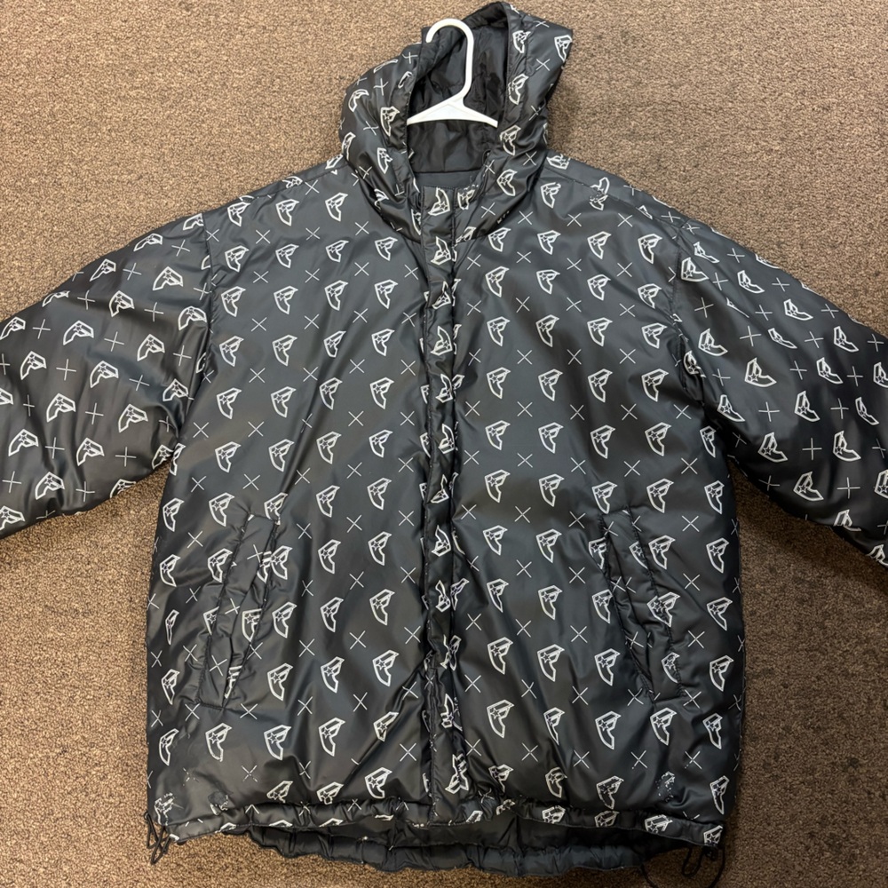 y2k Famous Puffer Jacket